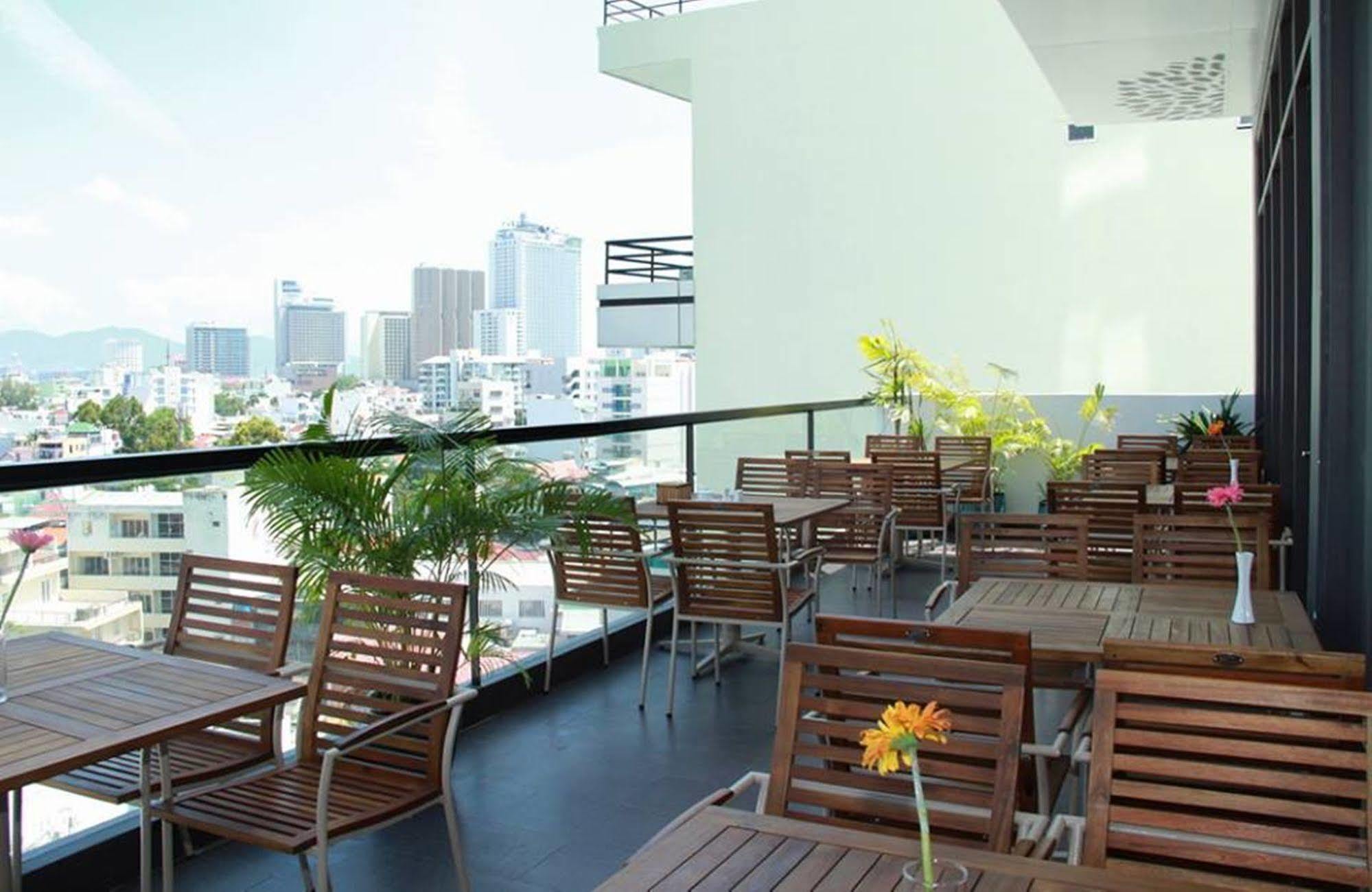 Khách sạn Cúc Tùng Nha Trang Ngoại thất bức ảnh