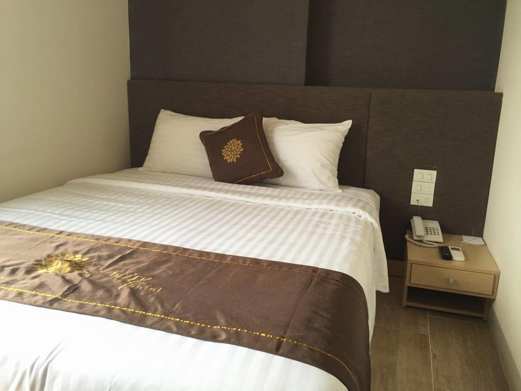 Khách sạn Cúc Tùng Nha Trang Ngoại thất bức ảnh