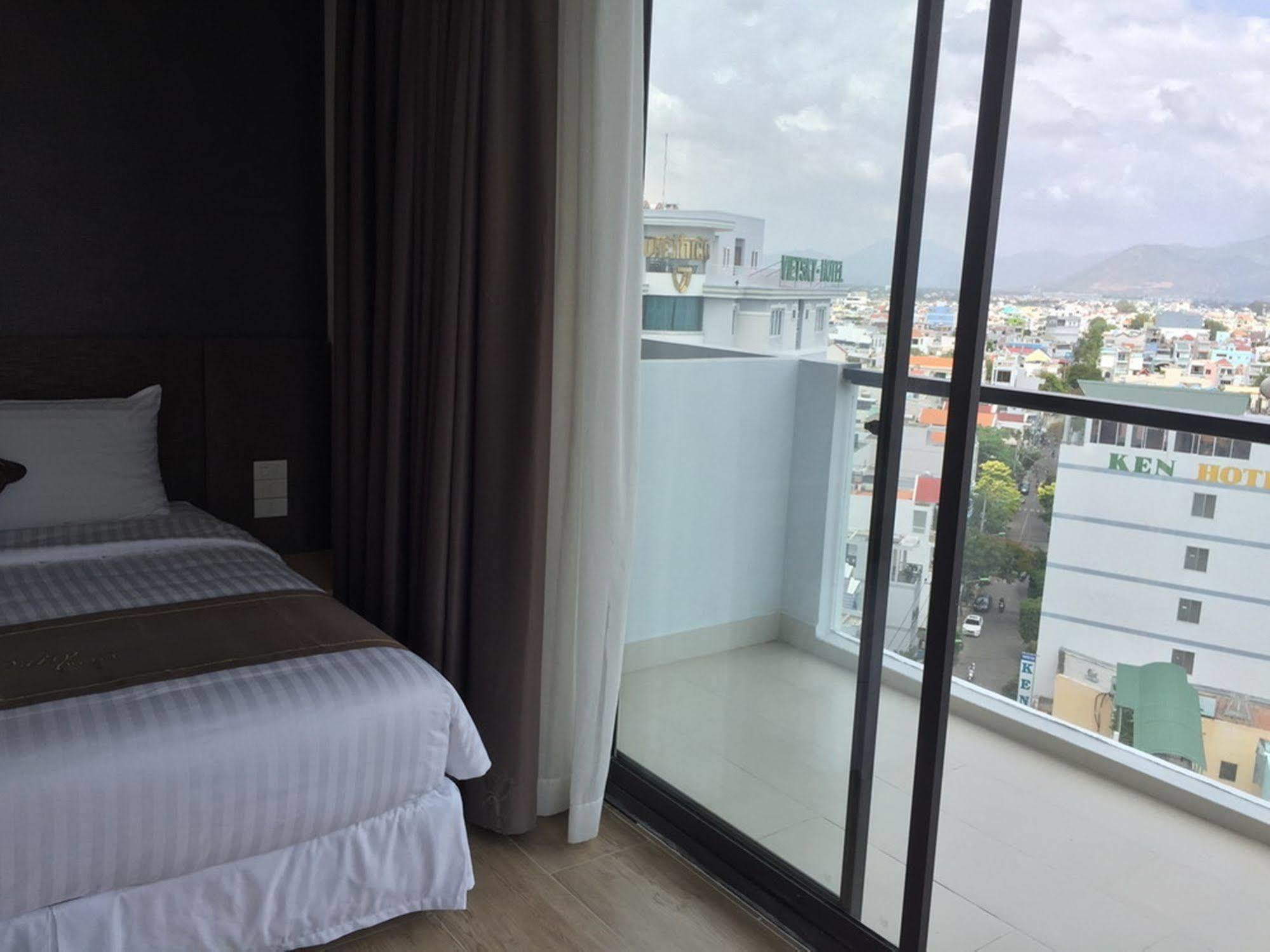 Khách sạn Cúc Tùng Nha Trang Ngoại thất bức ảnh