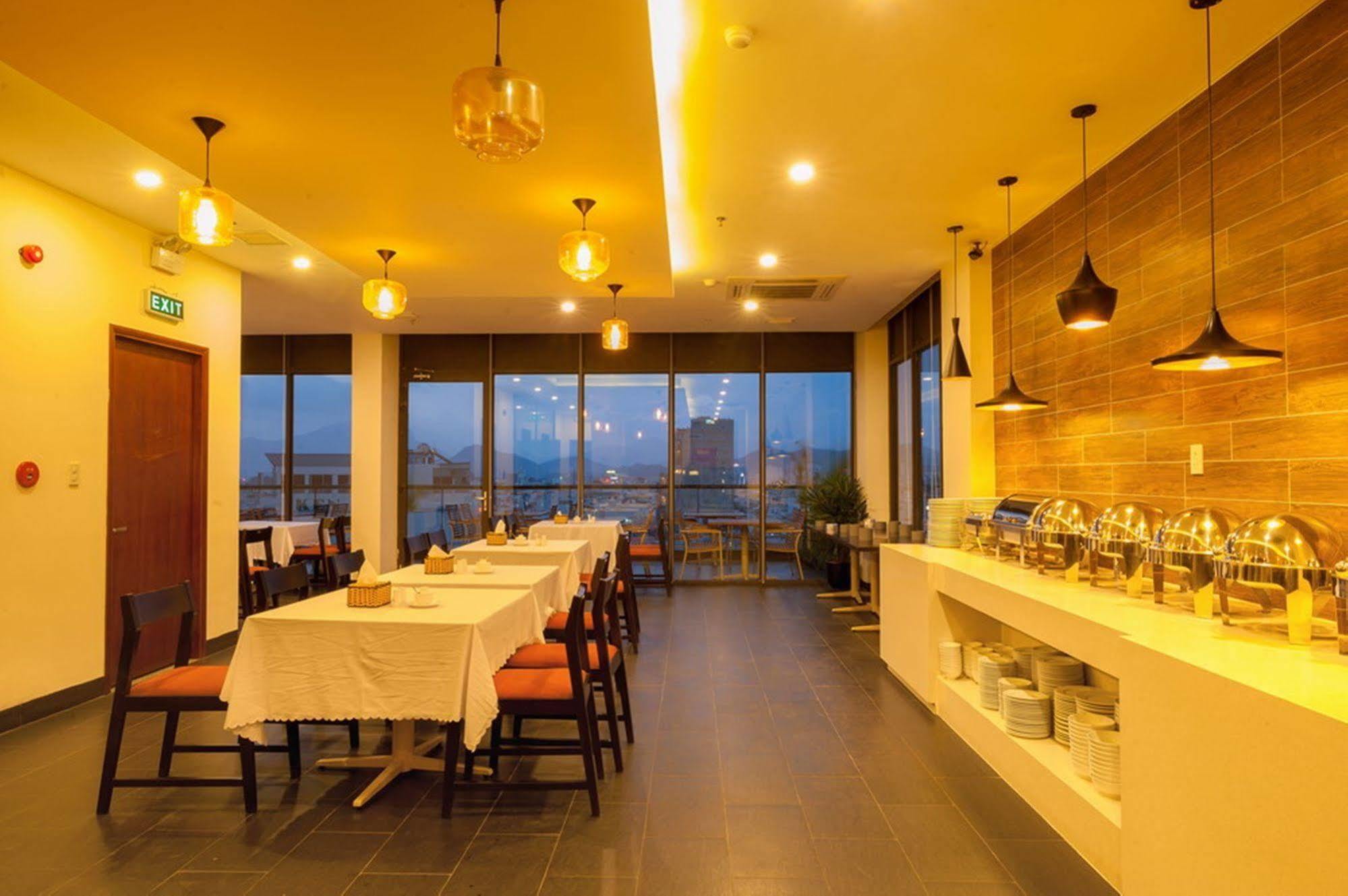 Khách sạn Cúc Tùng Nha Trang Ngoại thất bức ảnh